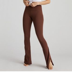 Strut This Beau Pant Fawn
